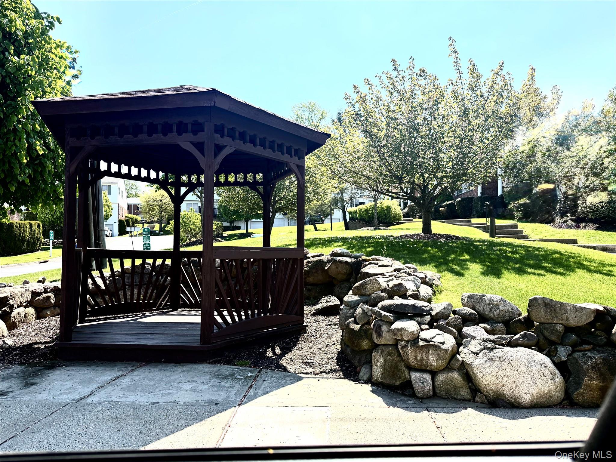164 Somerset Drive – For Sale photo 29