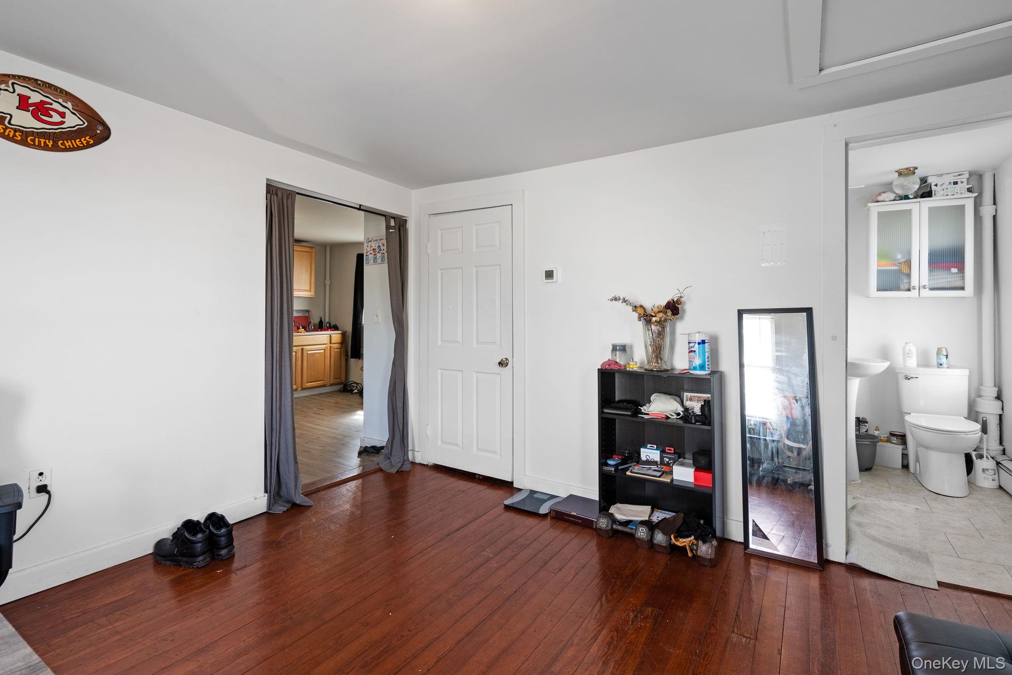 25 S Prospect Street – For Sale photo 17