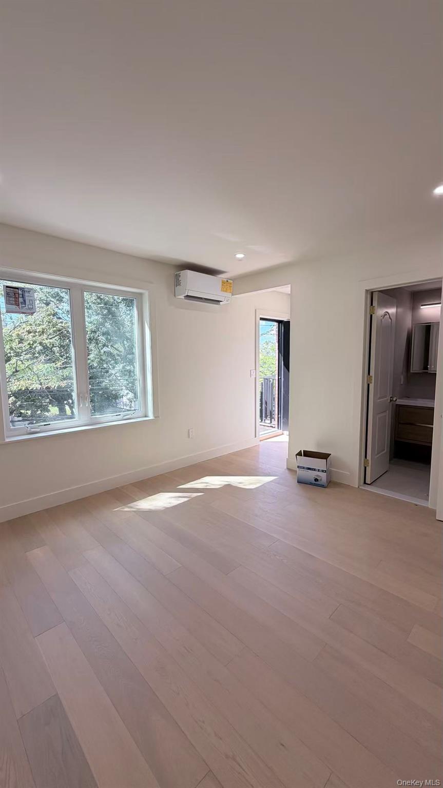 52-43 72nd Place – For Sale photo 17