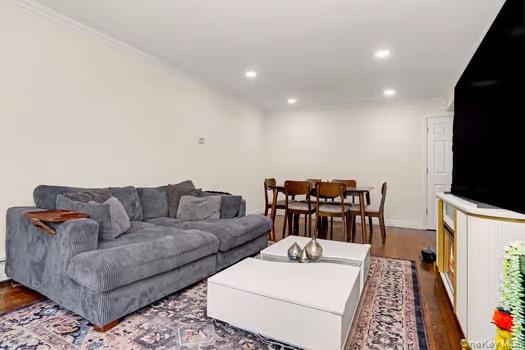 129 Parkside Drive – For Sale photo 4