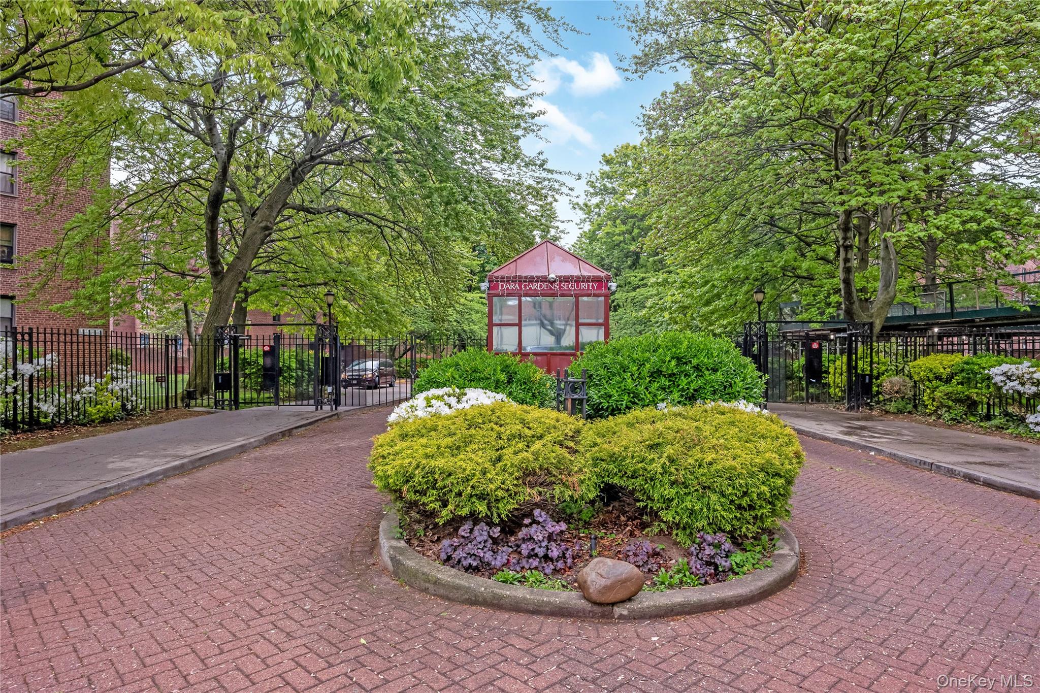 150-10 71st Avenue, Unit 2K