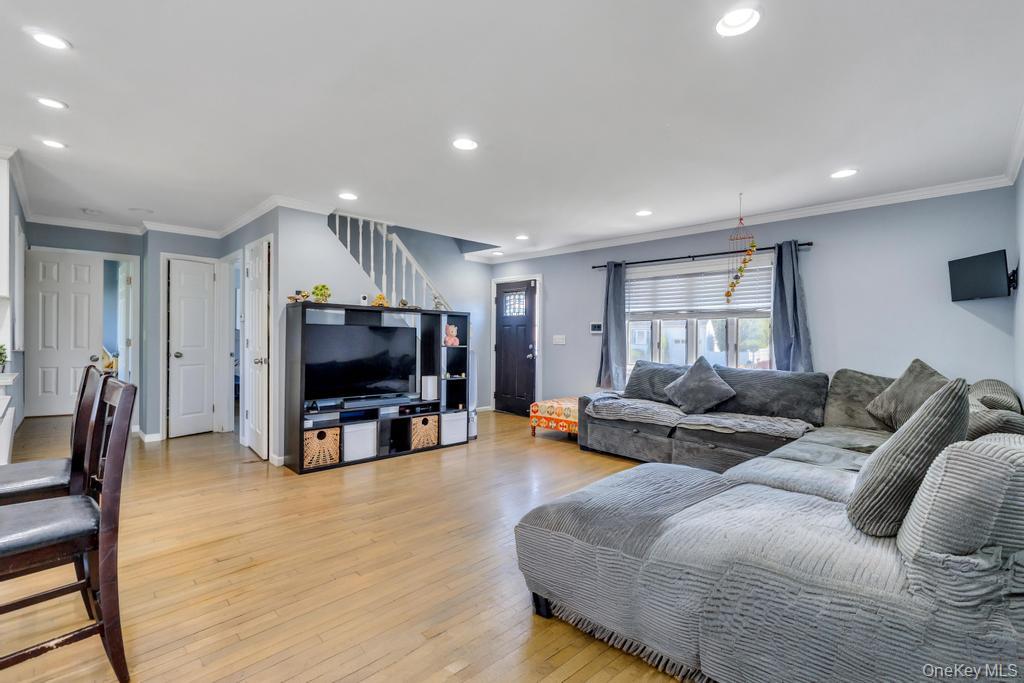 259 N Rutherford Avenue – For Sale photo 10