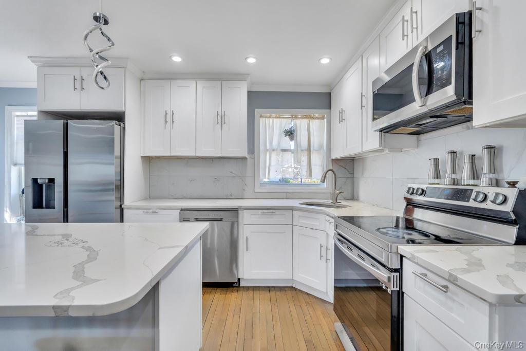 259 N Rutherford Avenue – For Sale photo 8