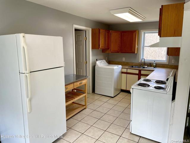 195 North Street – For Sale photo 3