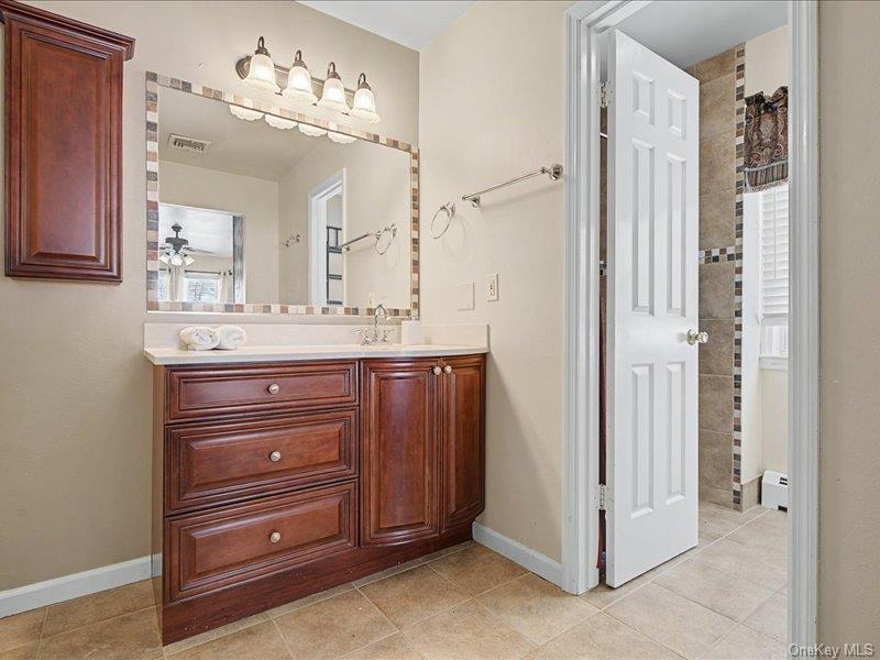 4 Debbie Court – For Sale photo 21