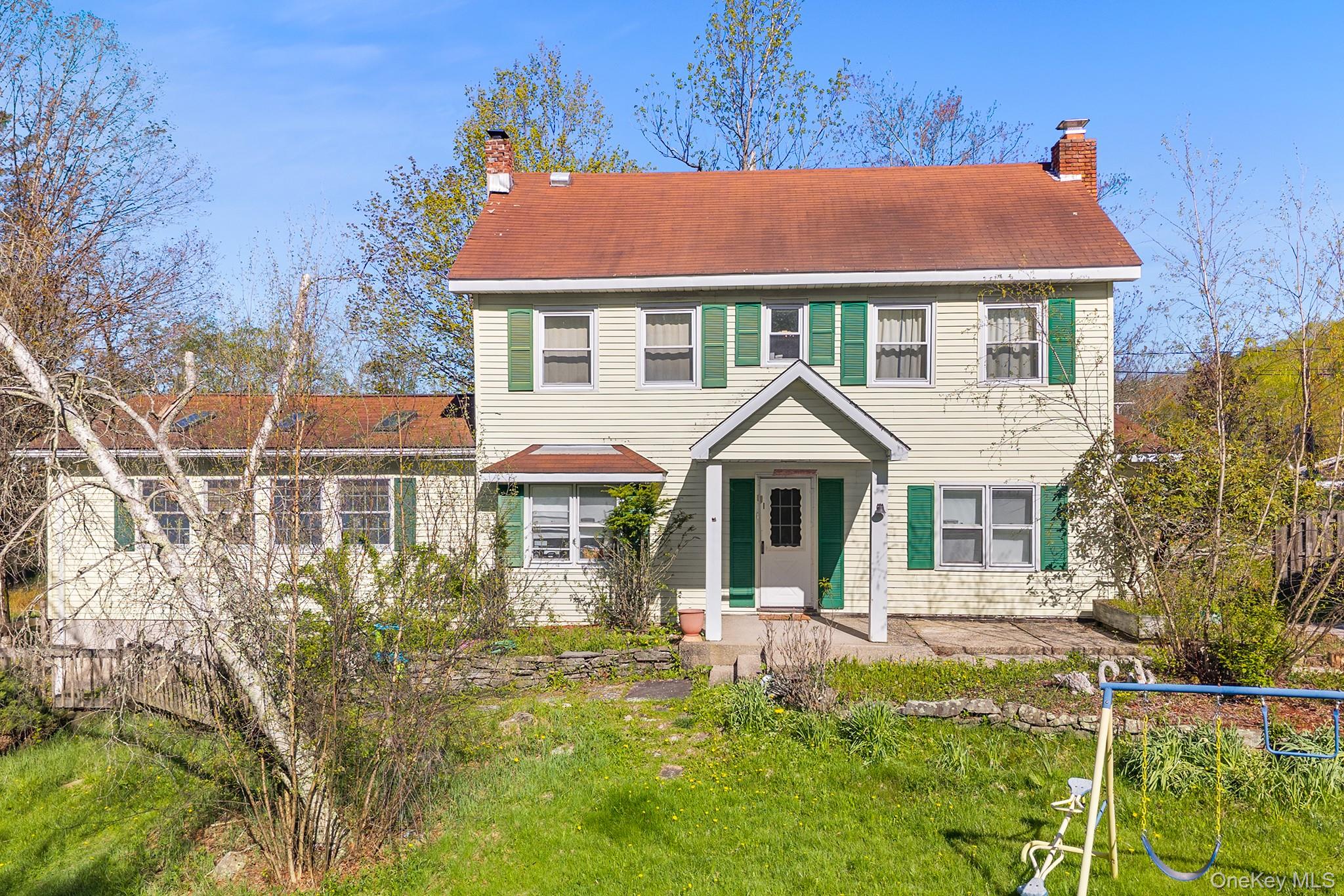 43 Taylor Road – For Sale