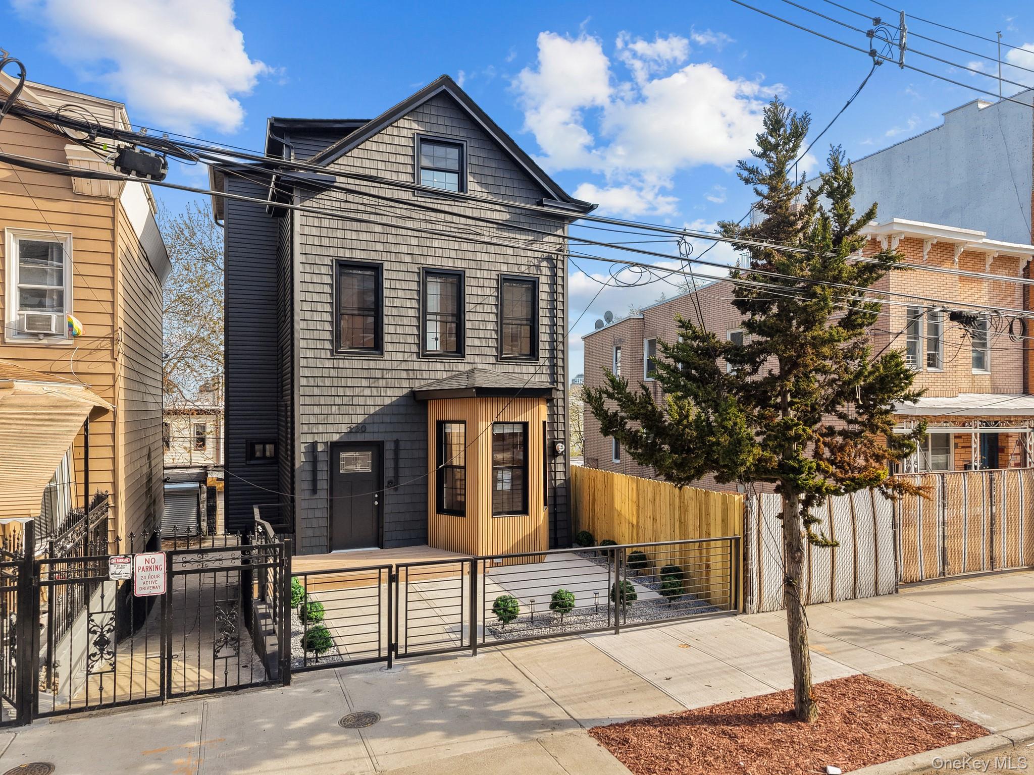 230 Sunnyside Avenue – For Sale photo 19