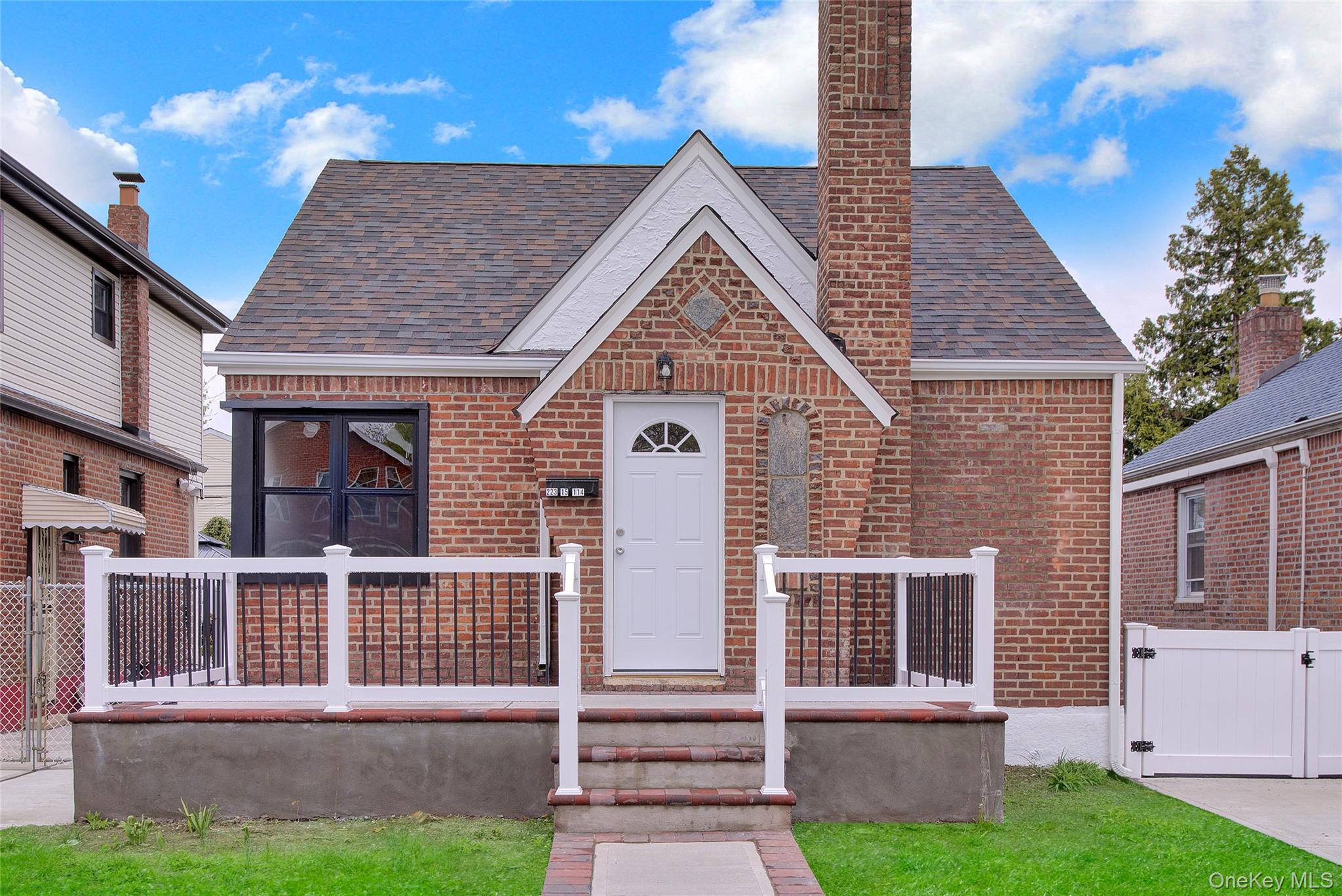 223-15 114th Road – For Sale