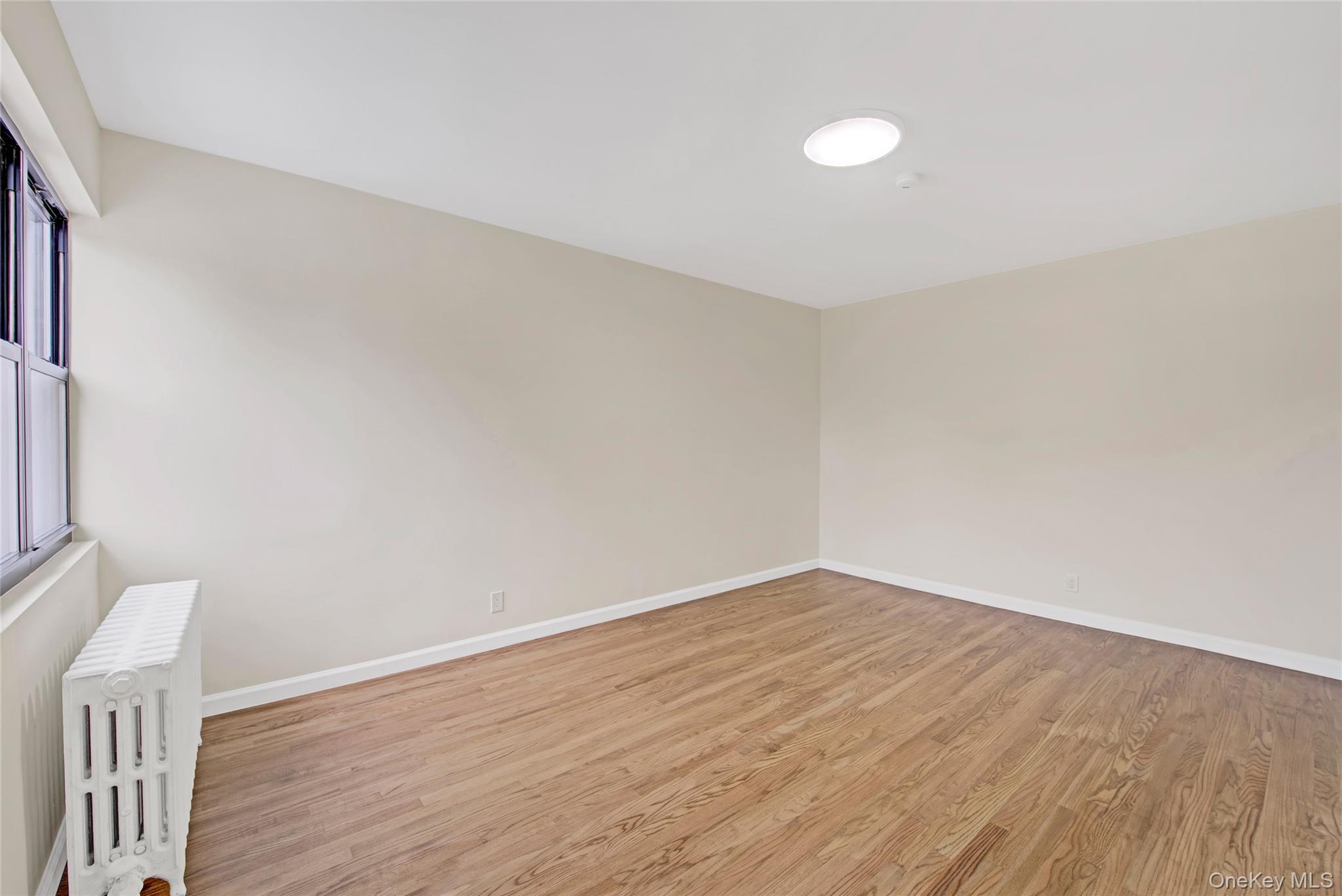 223-15 114th Road – For Sale photo 3
