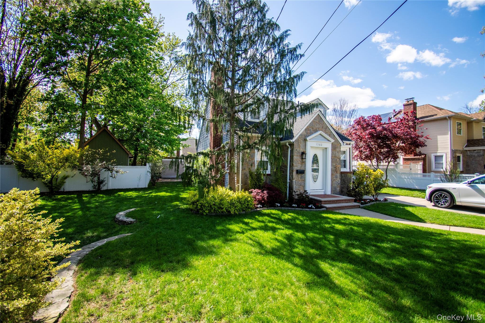 1360 Beulah Court – For Sale photo 3