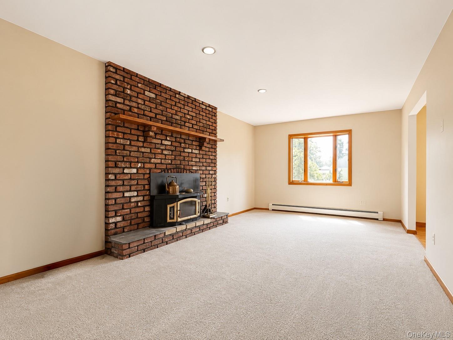 6 Roberts Lane – For Sale photo 9