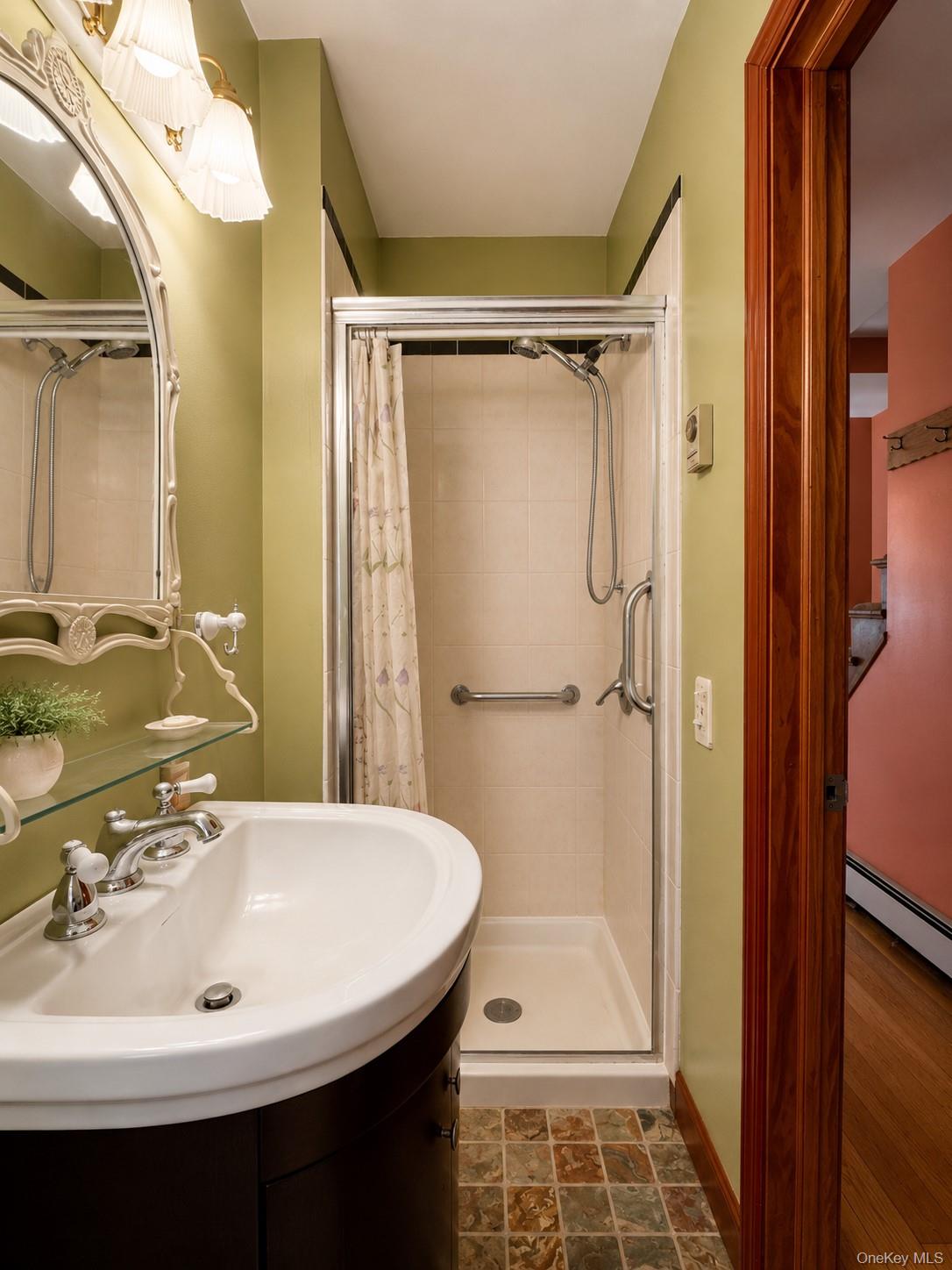 6 Roberts Lane – For Sale photo 21