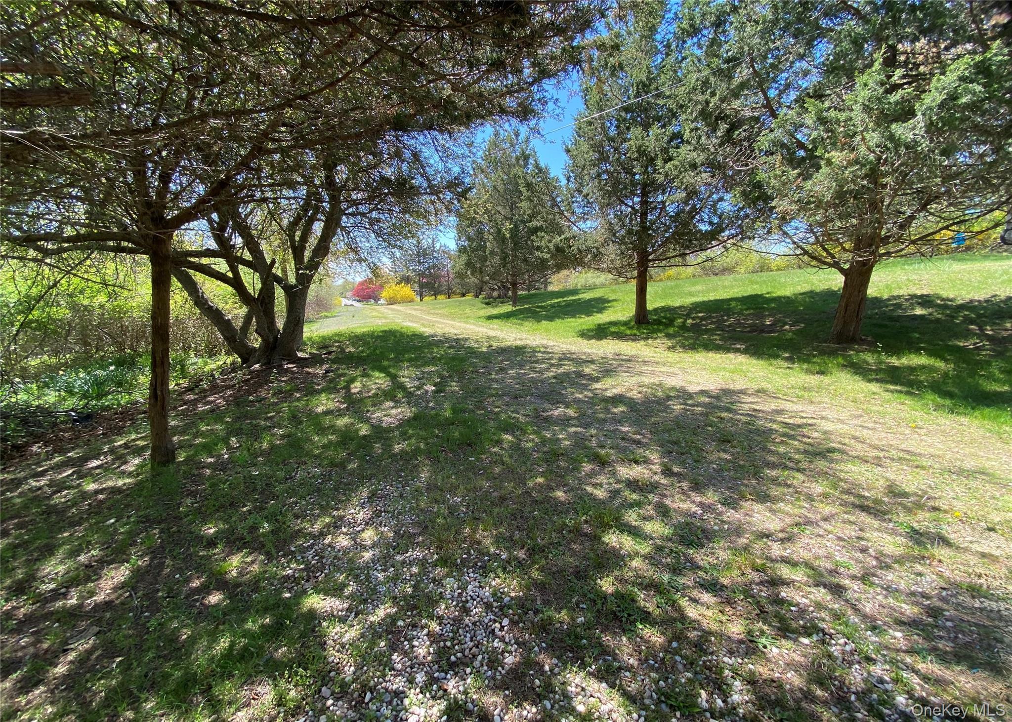 100 Sound Drive – For Sale photo 16