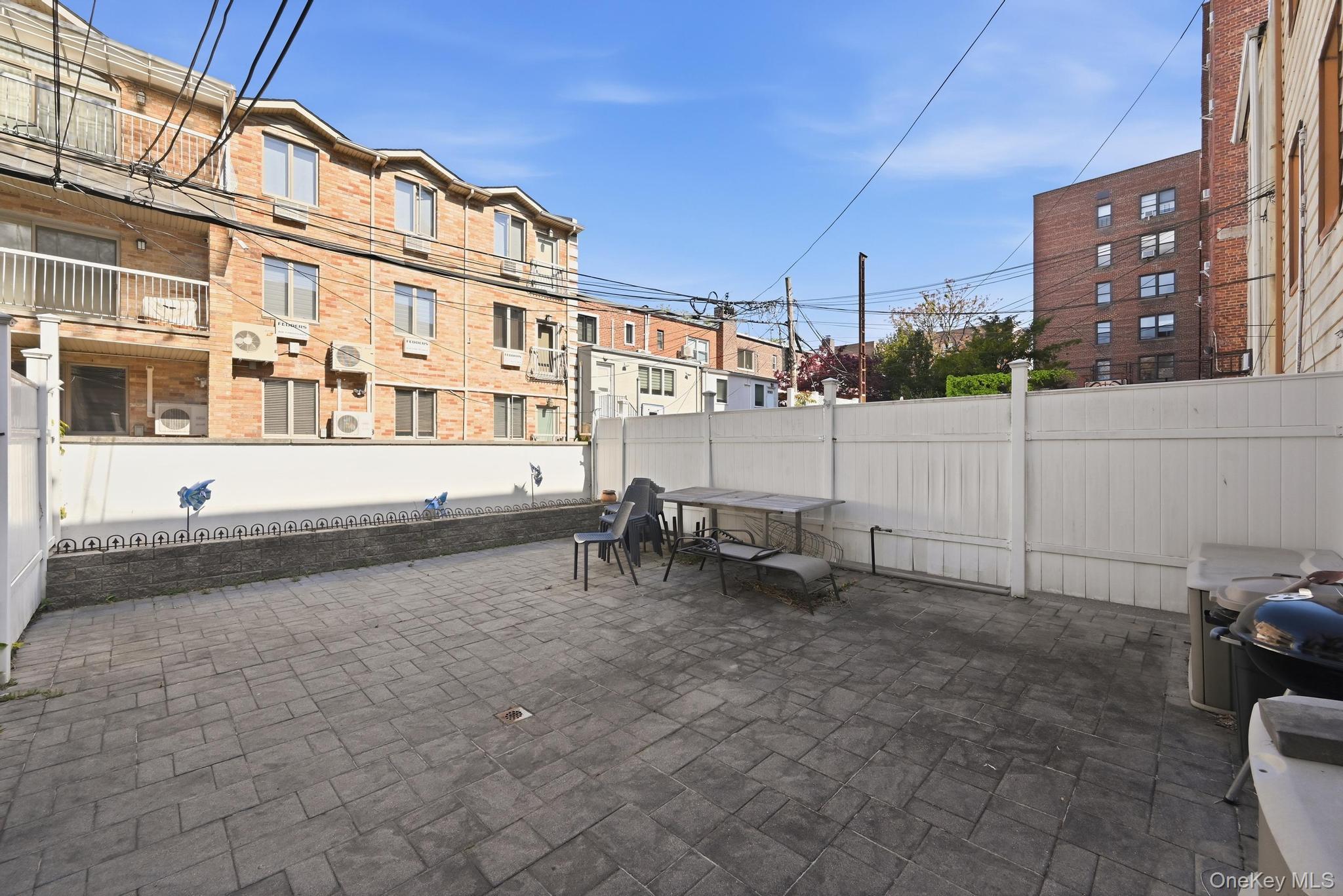 2395 E 3rd Street – For Sale photo 6