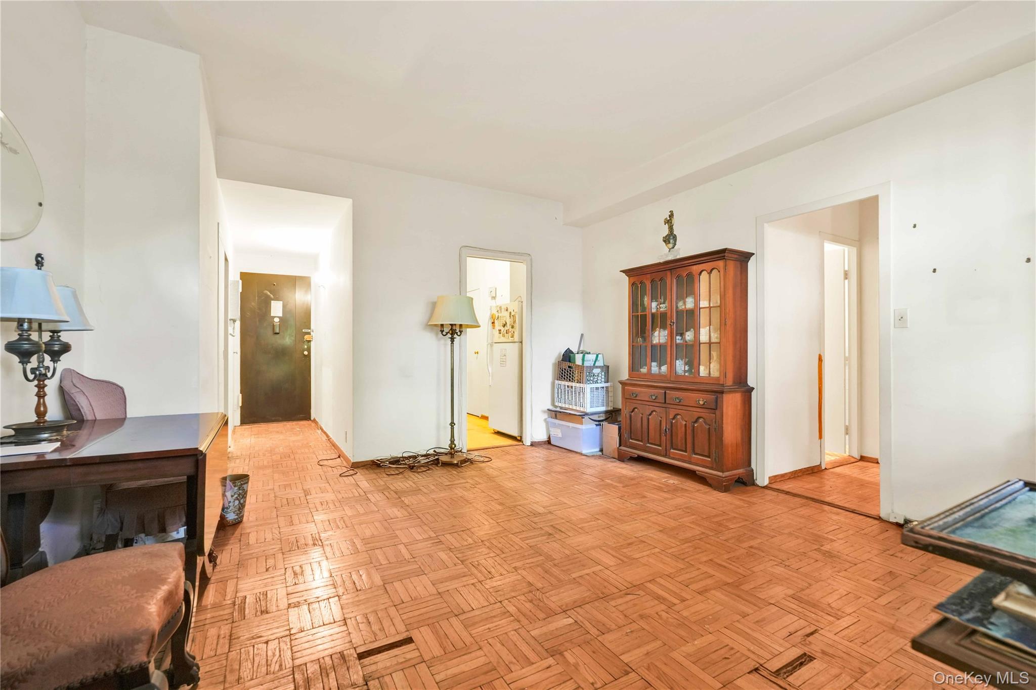 3 Fordham Hill Oval, Unit 1F photo 8