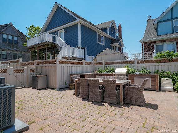 3 Pennsylvania Court – For Rent photo 40