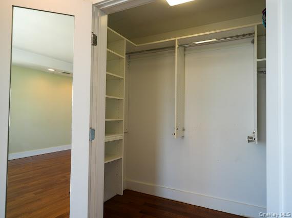 3 Pennsylvania Court – For Rent photo 23
