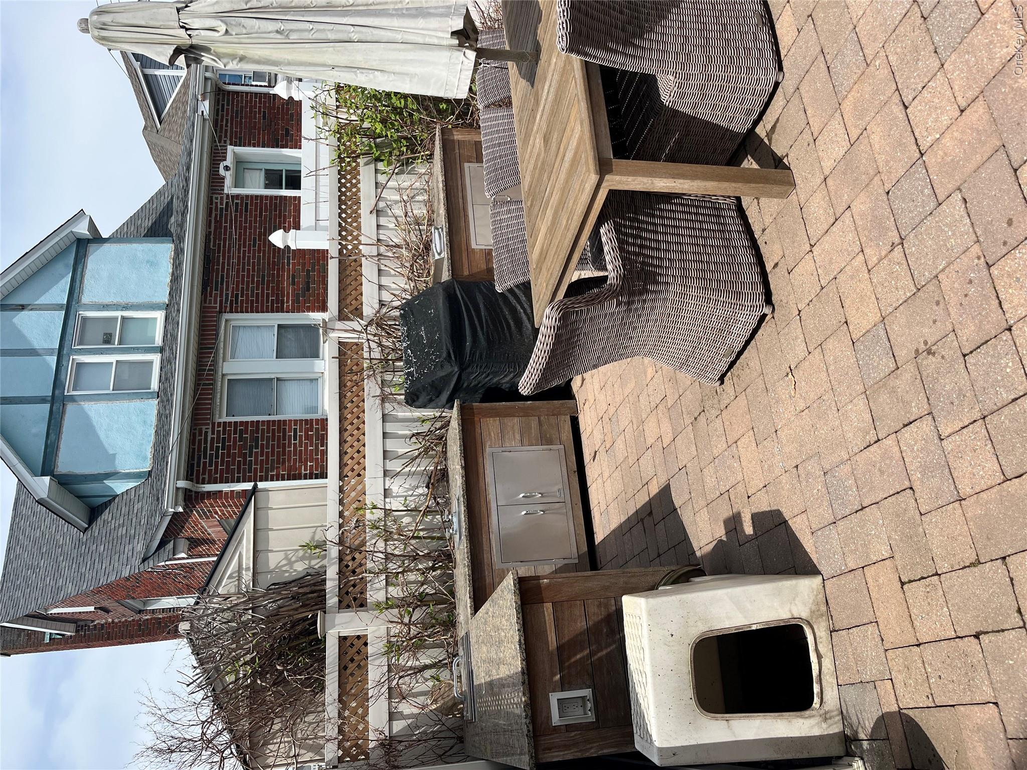 3 Pennsylvania Court – For Rent photo 7