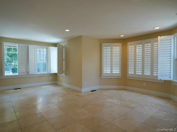 3 Pennsylvania Court – For Rent photo 3