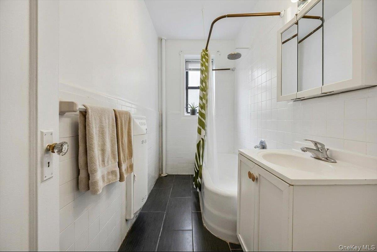 50-05 43rd Avenue, Unit 1M photo 9