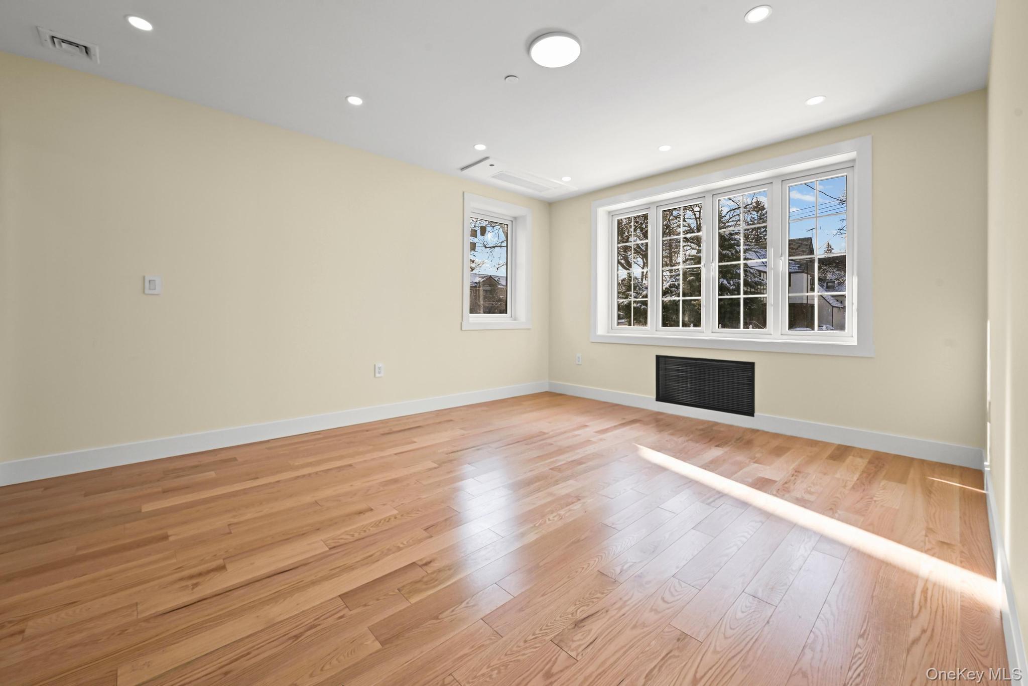 32-35 164th Street – For Sale photo 14