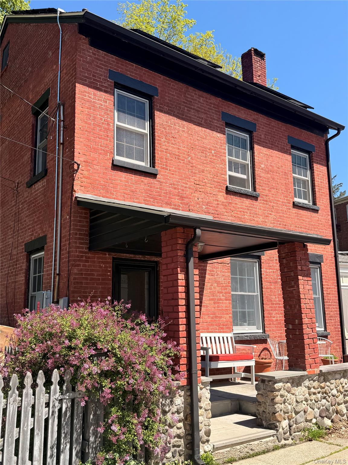 6 Church Street – For Rent