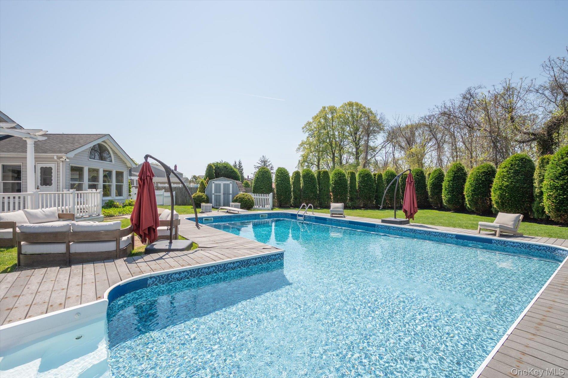 88 Pace Drive S – For Sale photo 37