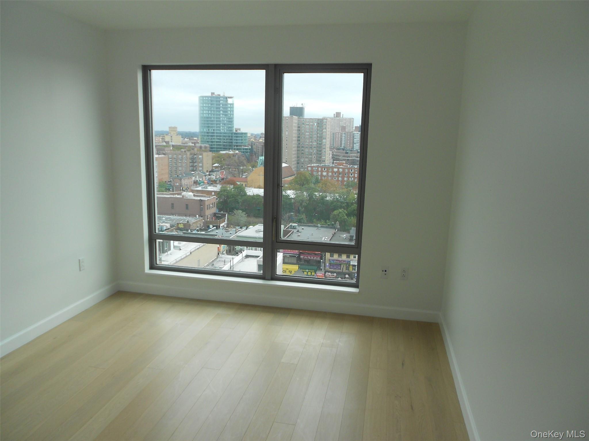 138-35 39 Avenue, Unit 11G photo 7