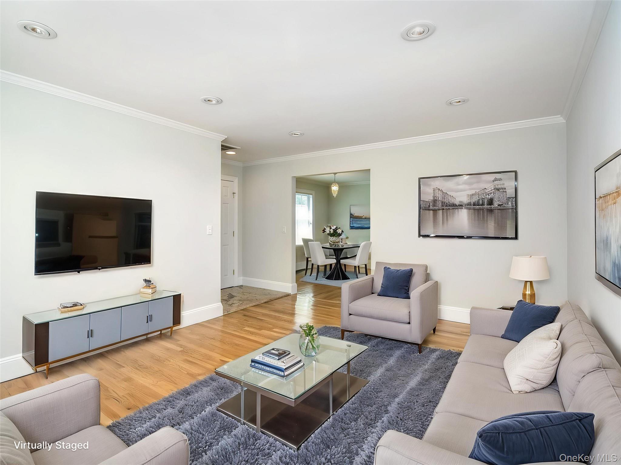 51 Inwood Road, Unit B photo 2