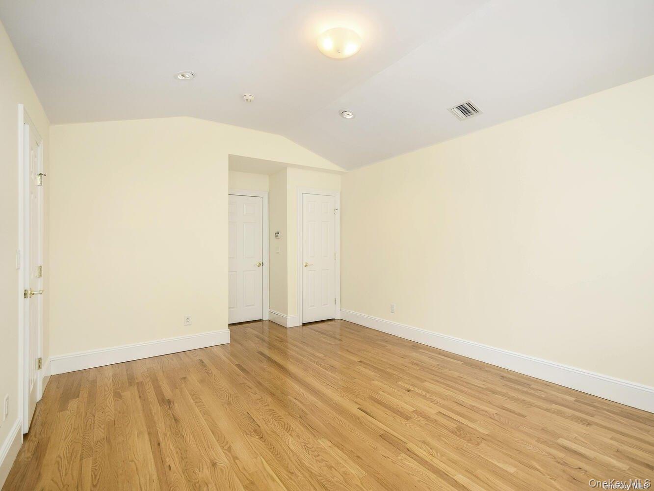 51 Inwood Road, Unit B photo 27