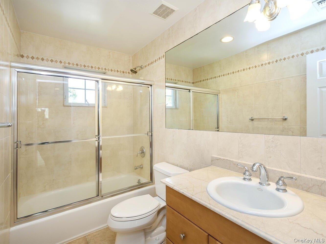 51 Inwood Road, Unit B photo 22