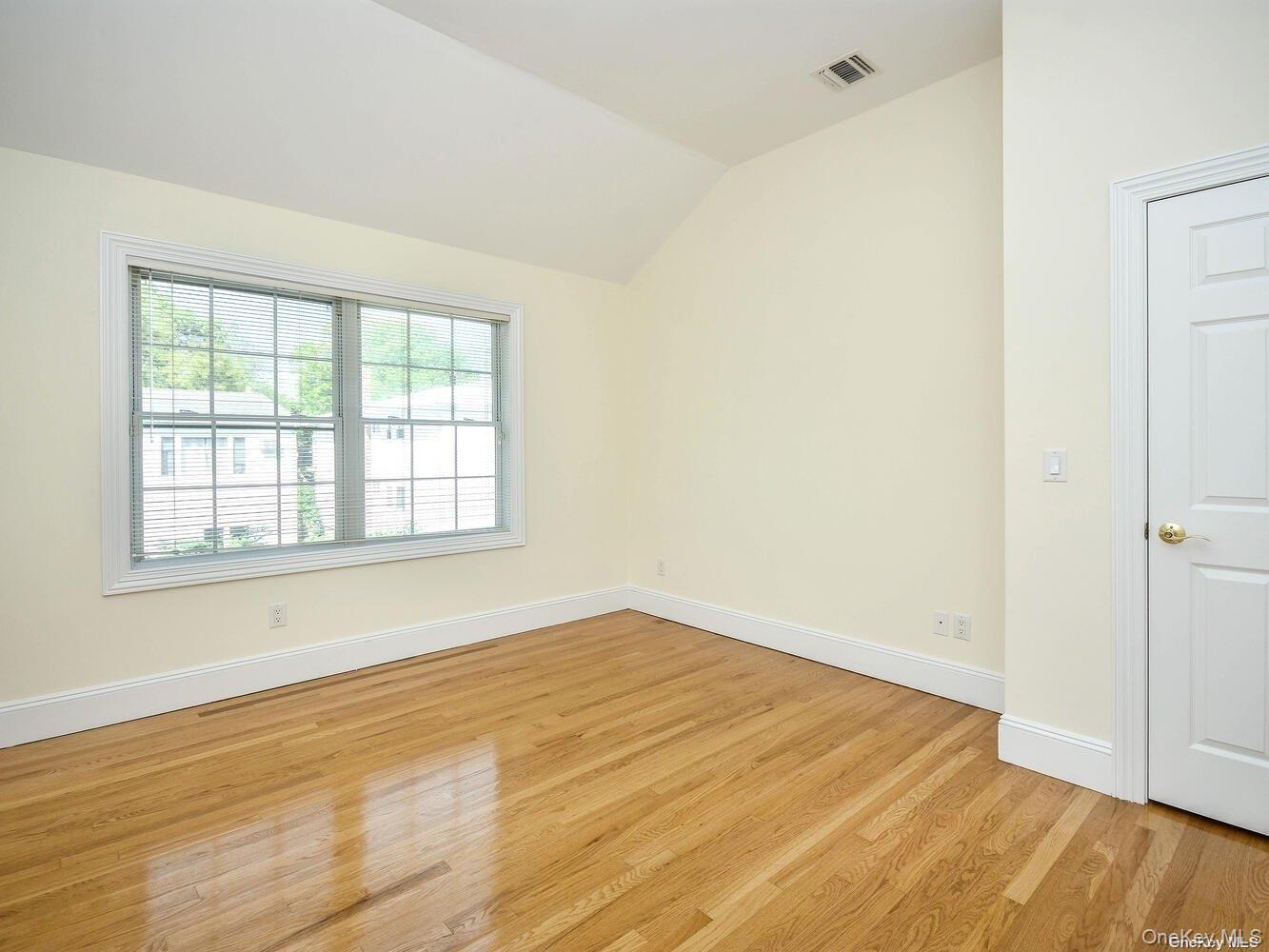 51 Inwood Road, Unit B photo 23
