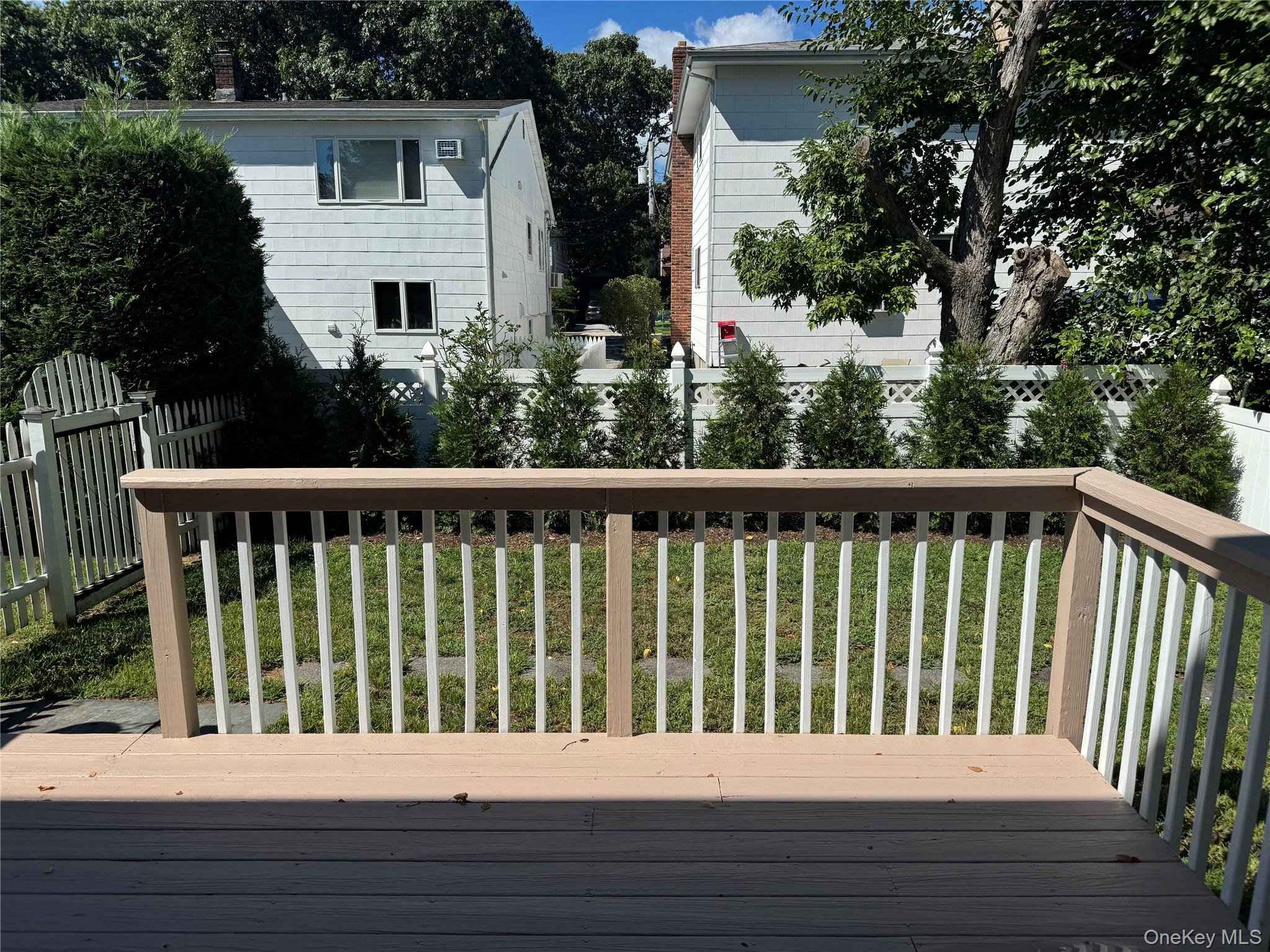 51 Inwood Road, Unit B photo 5