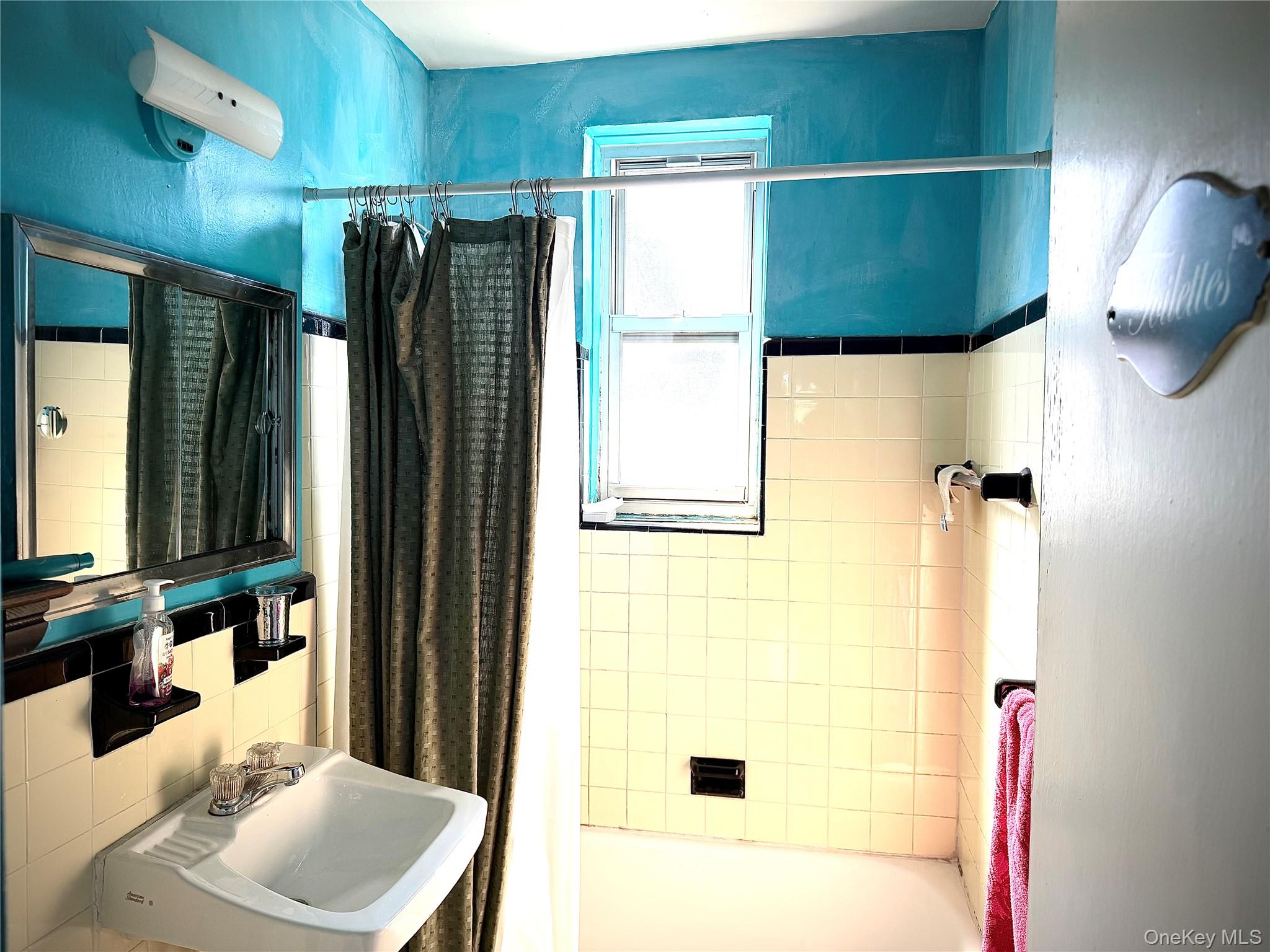 9002 63rd Drive, Unit 5C photo 8