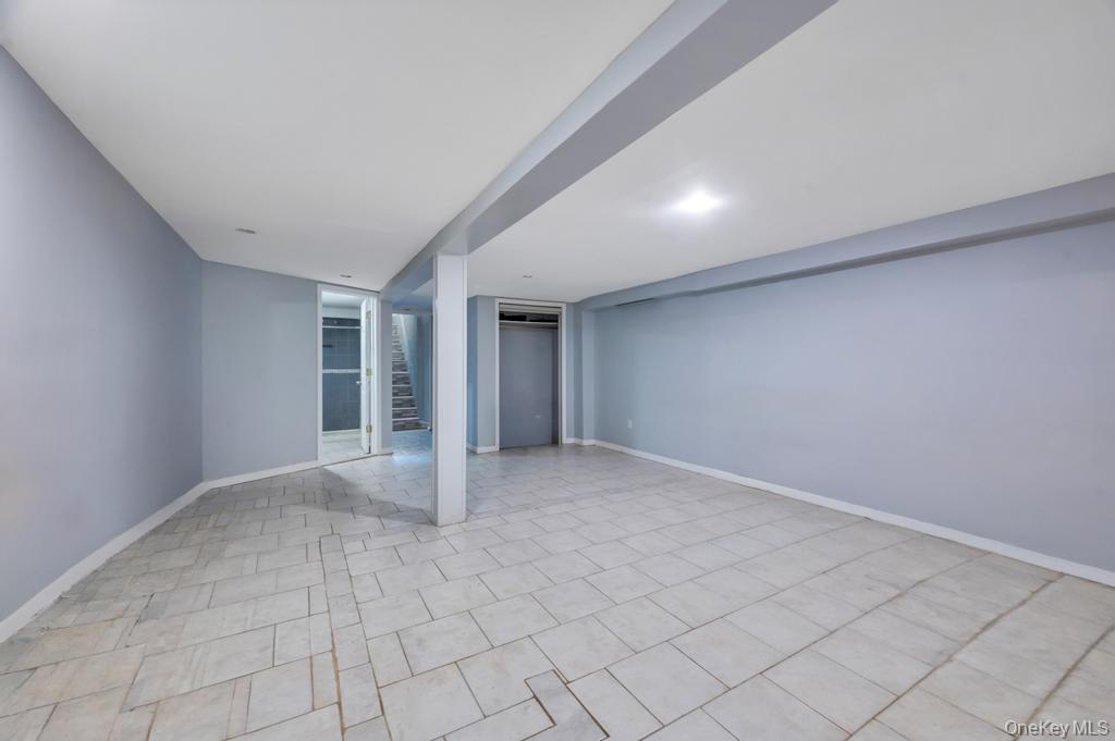 252 Woodbine Street – For Sale photo 33