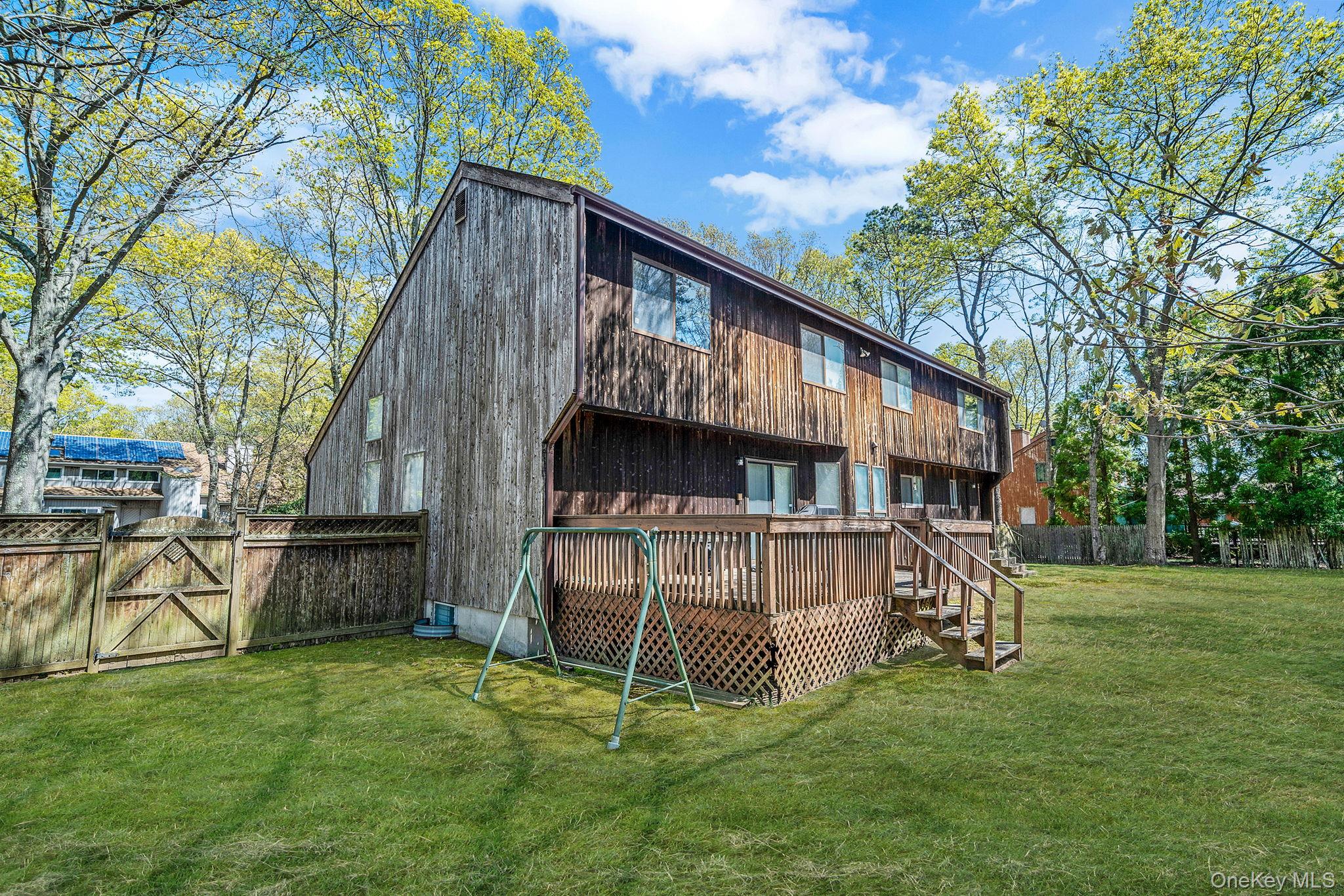 10 Lily Drive – For Sale photo 6