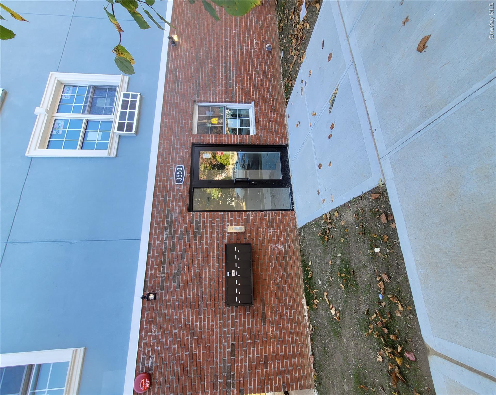 3550 Laconia Avenue – For Sale photo 5