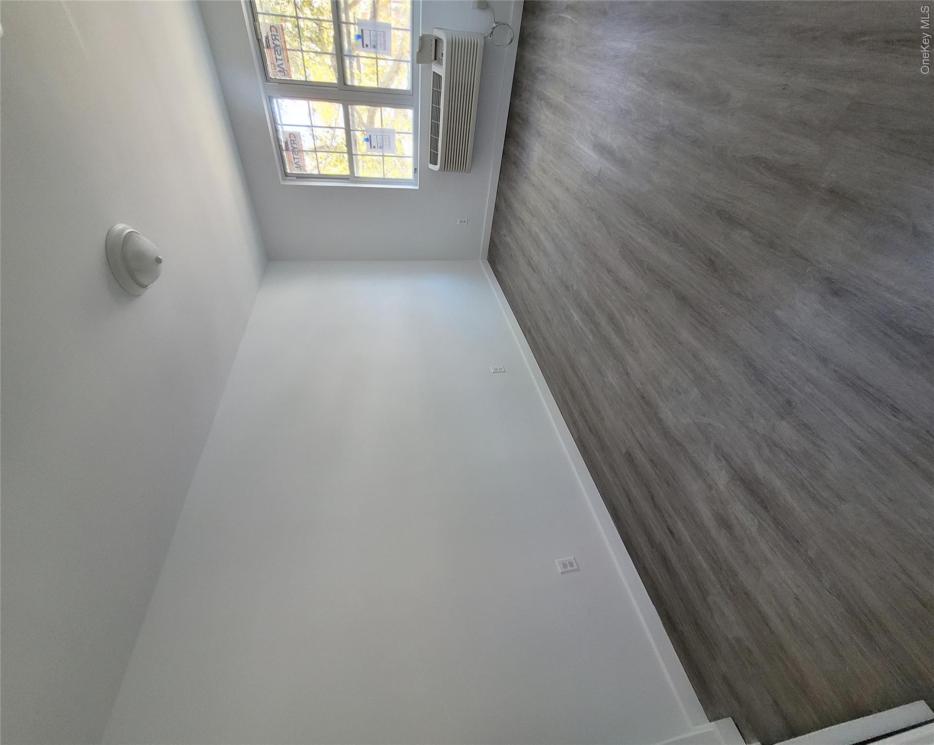 3550 Laconia Avenue – For Sale photo 12