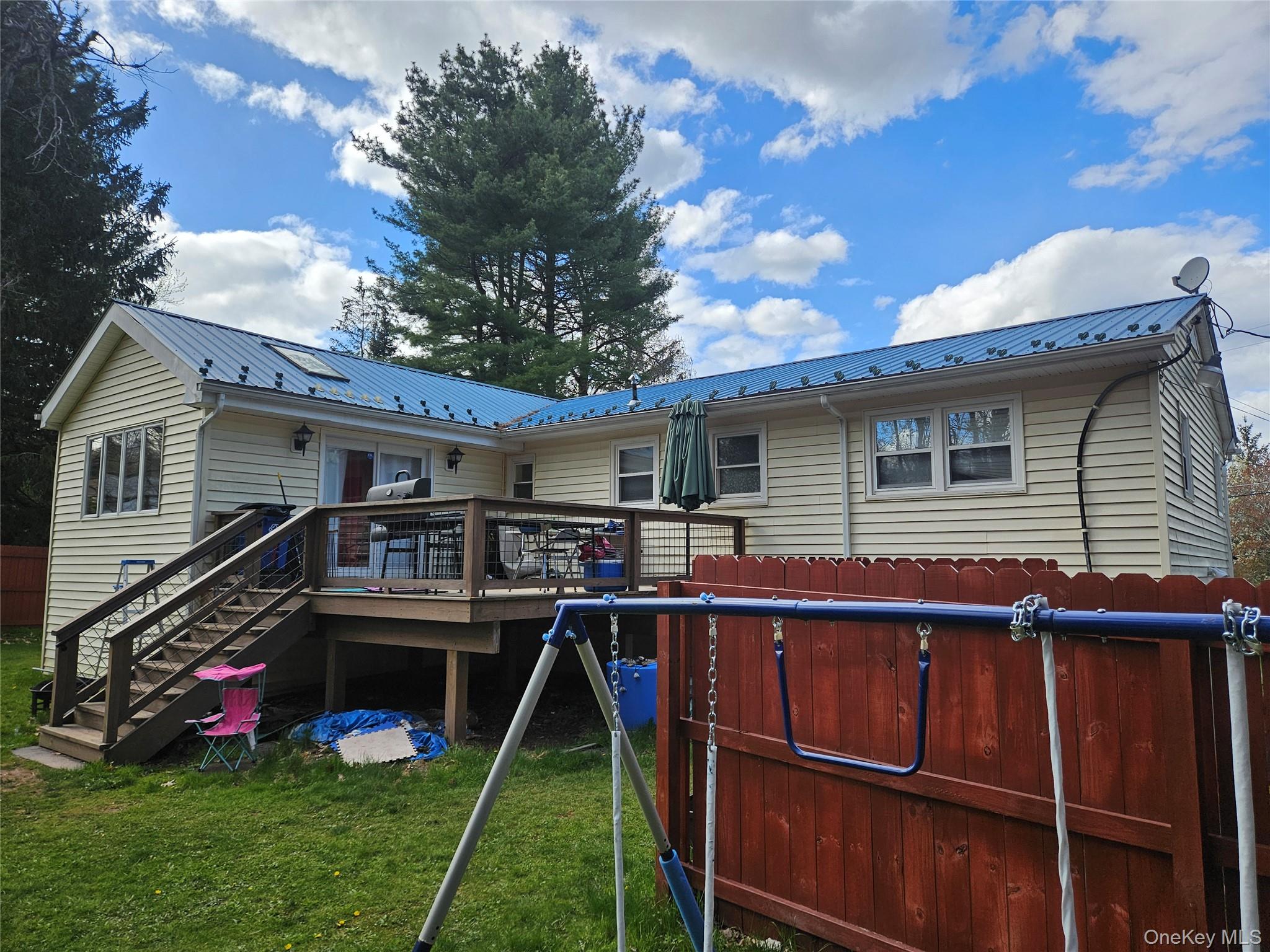 10 Hanover Drive – For Sale photo 15