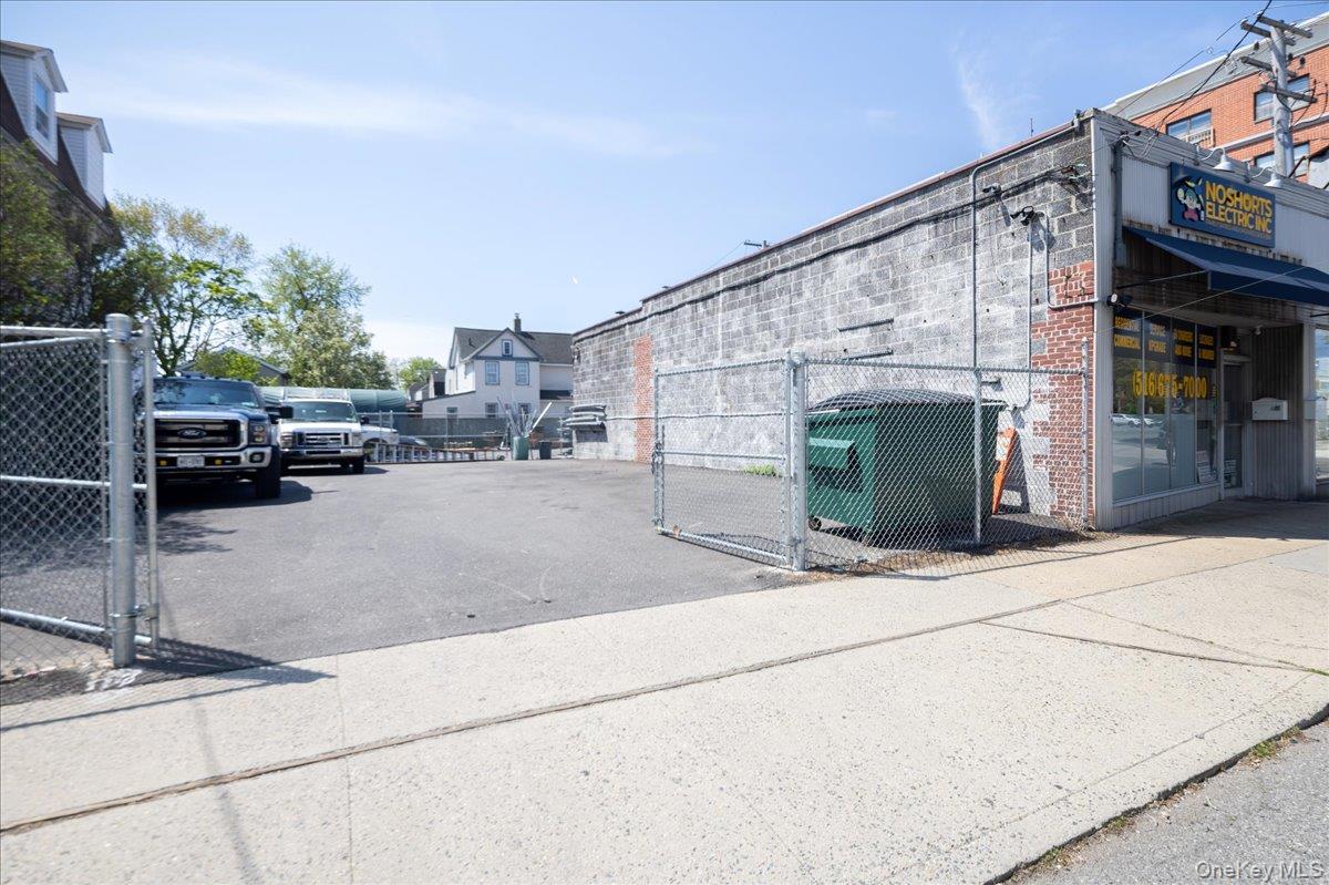20-22 Brooklyn Avenue – For Sale photo 19