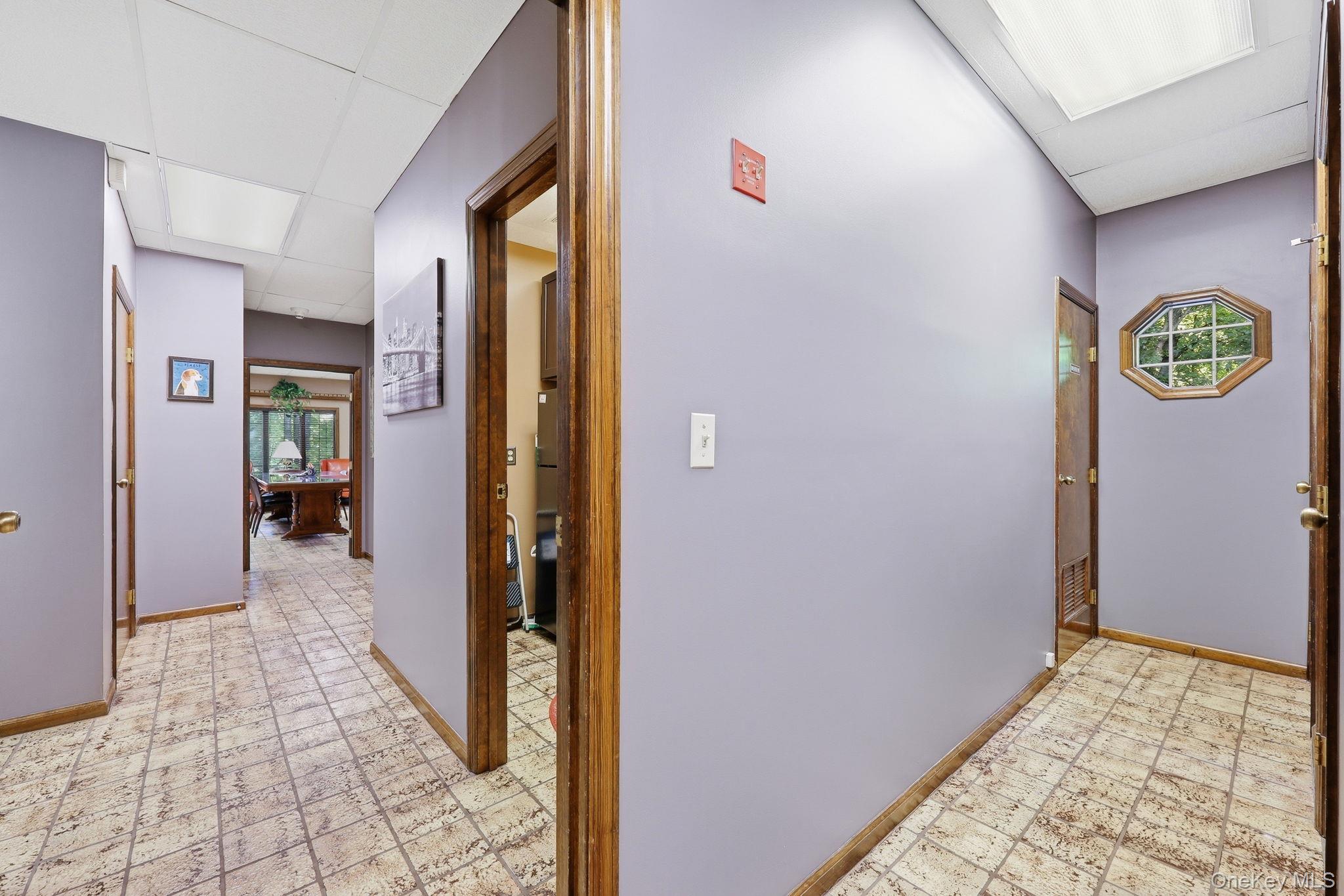 1 N Roberts Road – For Sale photo 25