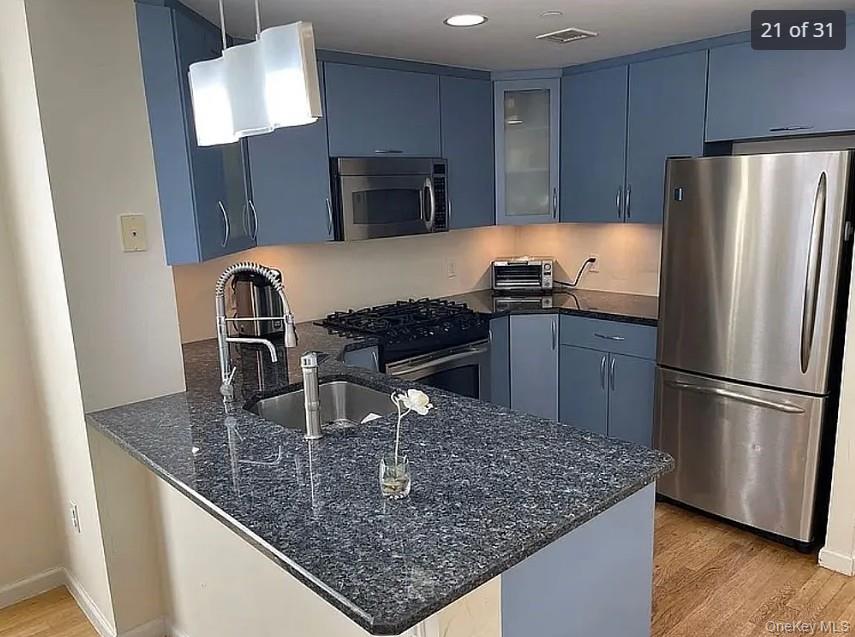 11624 Grosvenor Lane, Unit 7C photo 3