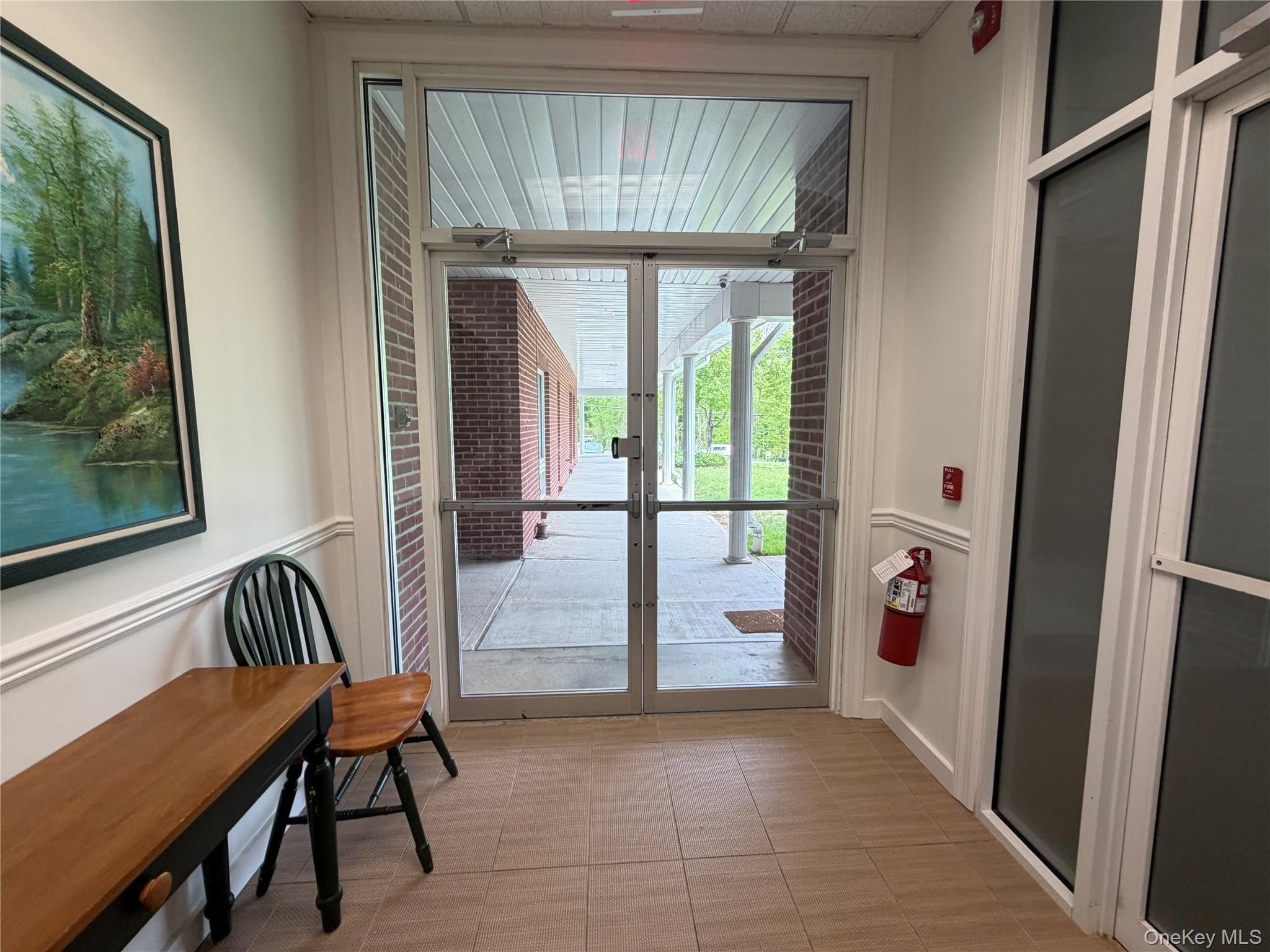 60 June Road, Unit 204 photo 2
