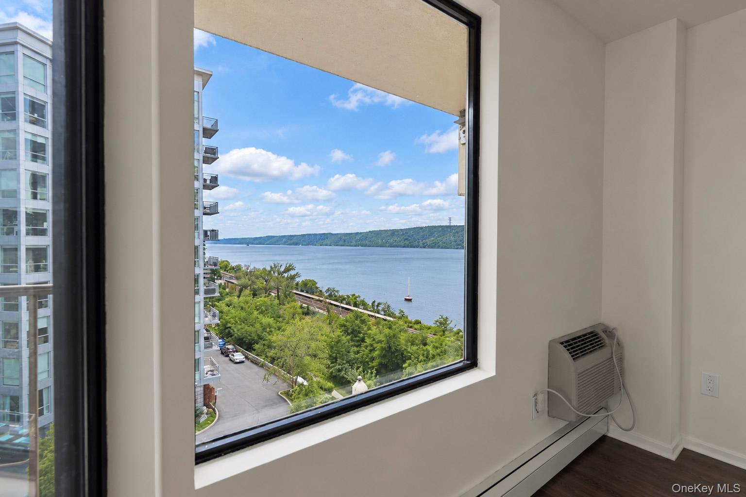 1155 Warburton Ave Avenue, Unit 7H photo 15