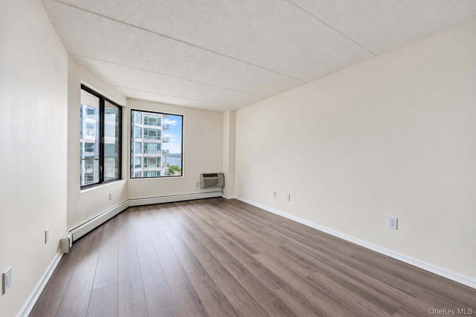 1155 Warburton Ave Avenue, Unit 7H photo 13