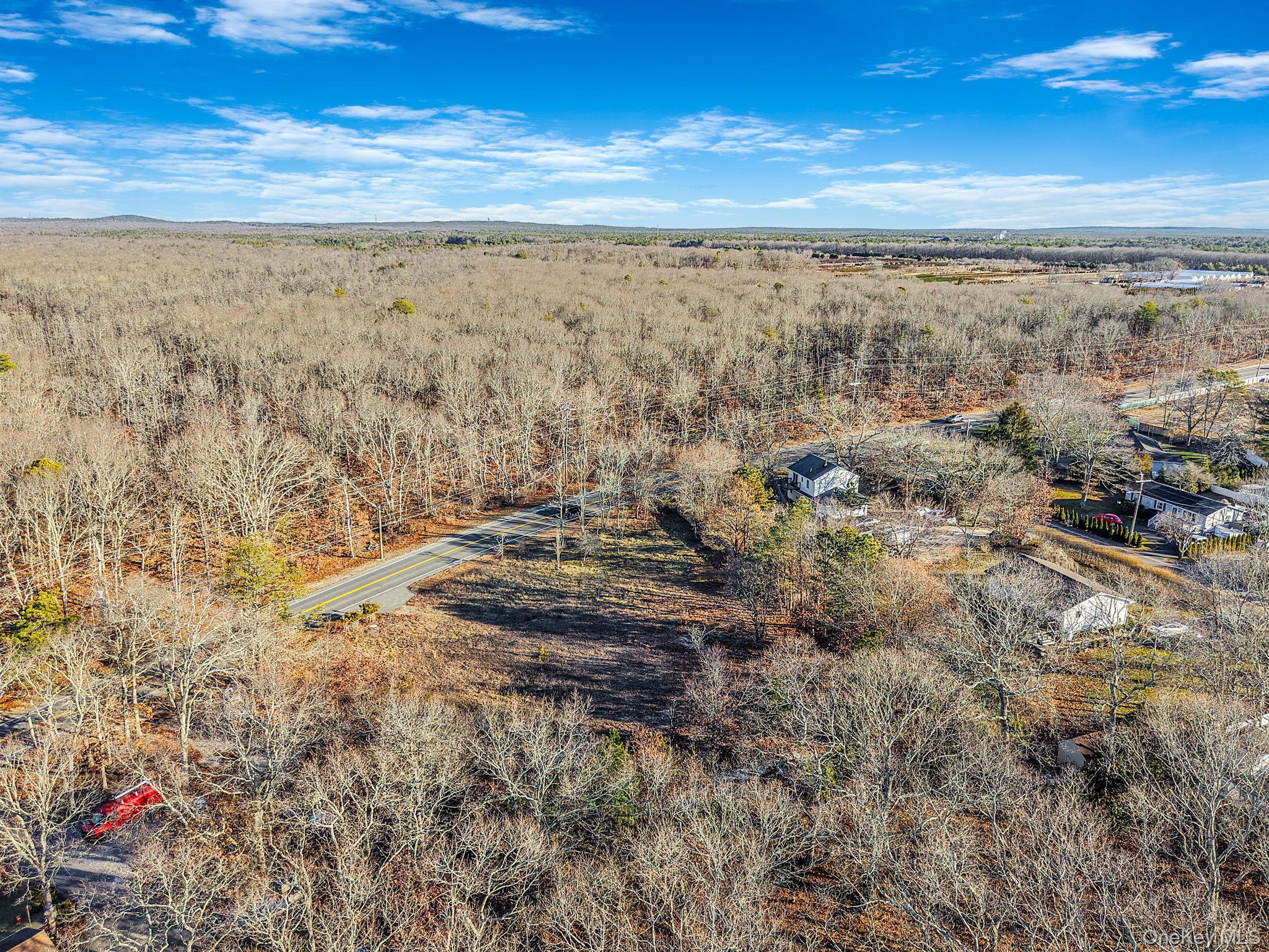 267 Old Country Road – For Sale photo 9