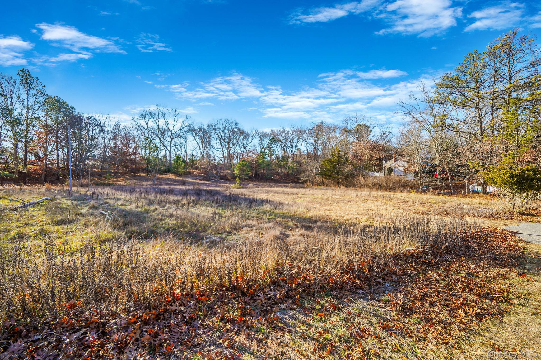 267 Old Country Road – For Sale