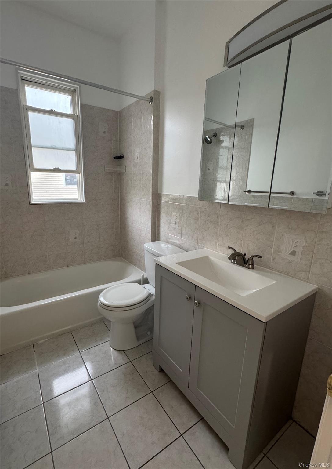 520 Fourth Avenue, Unit 2 photo 9