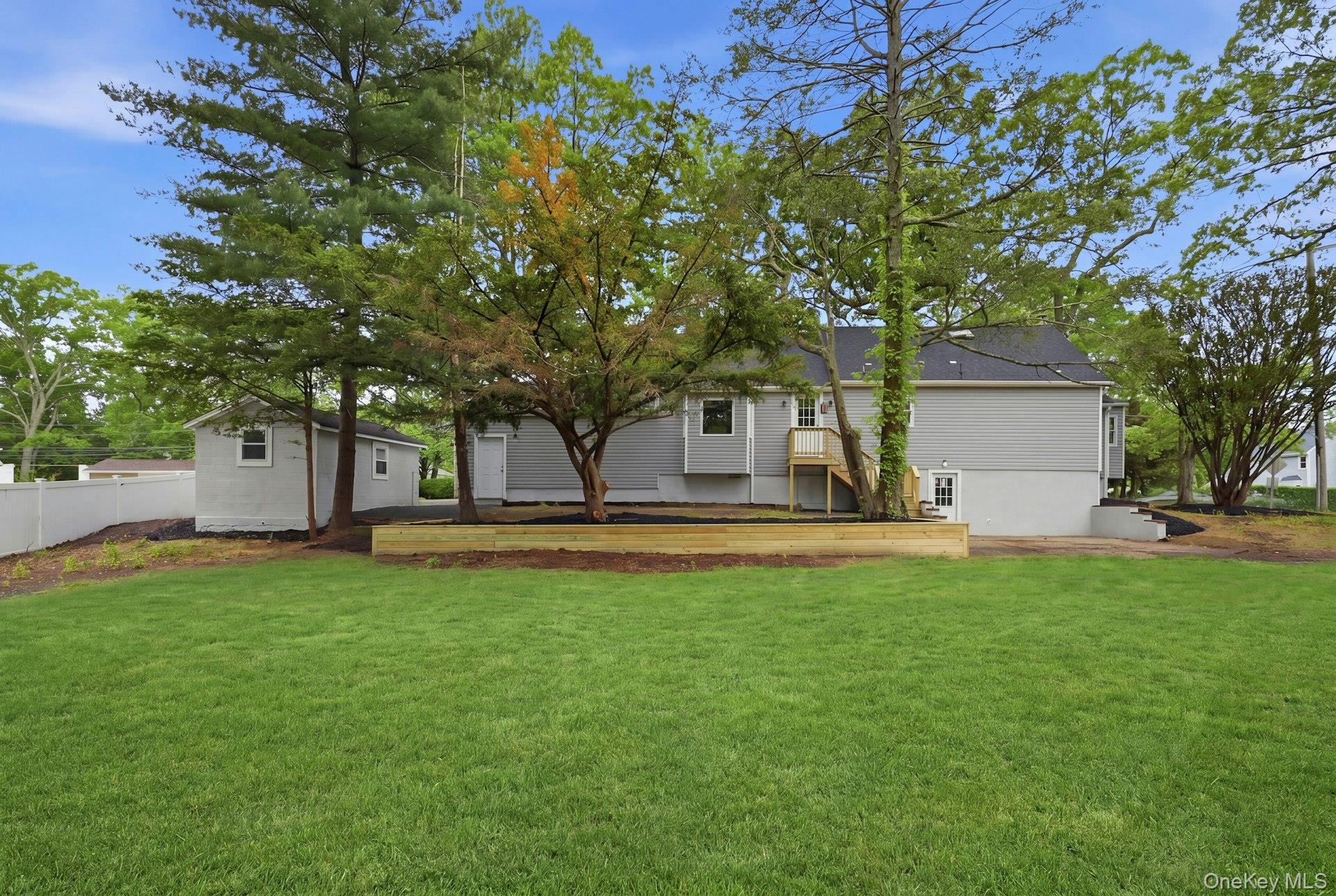 101 Rustic Road – For Sale photo 8