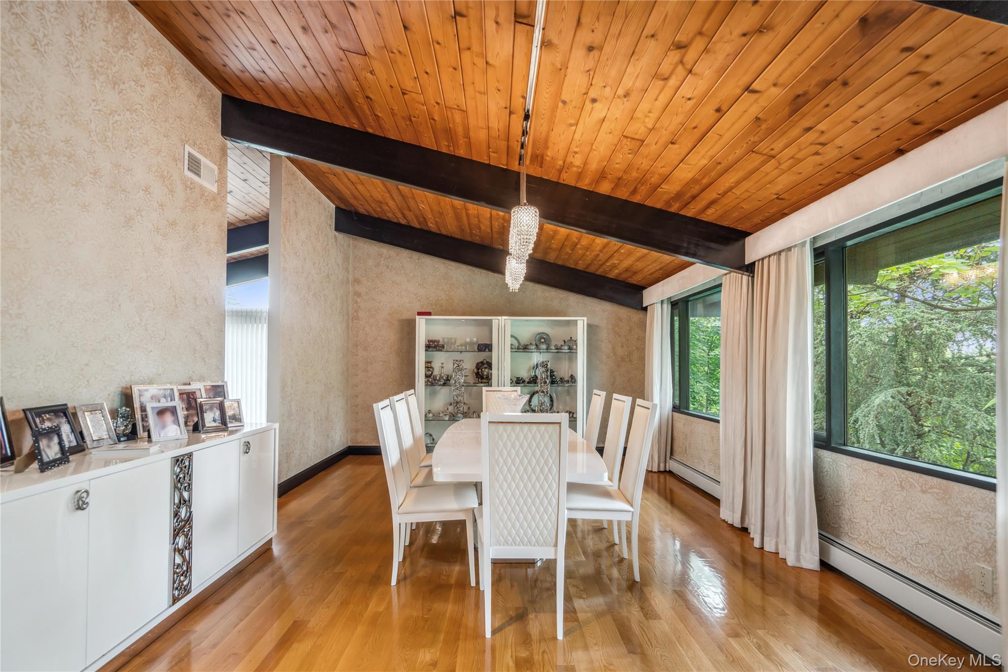 27 Parkway Drive – For Sale photo 9